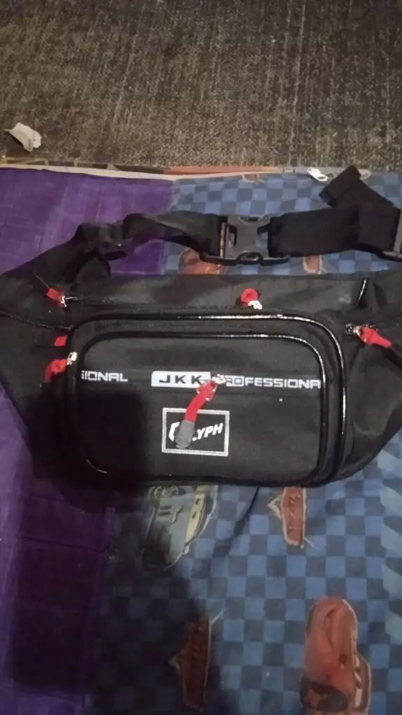 Tas Selempang Pria Tas Pinggang Wanita Tas Bahu Original Unisex - Foto ulasan pembeli