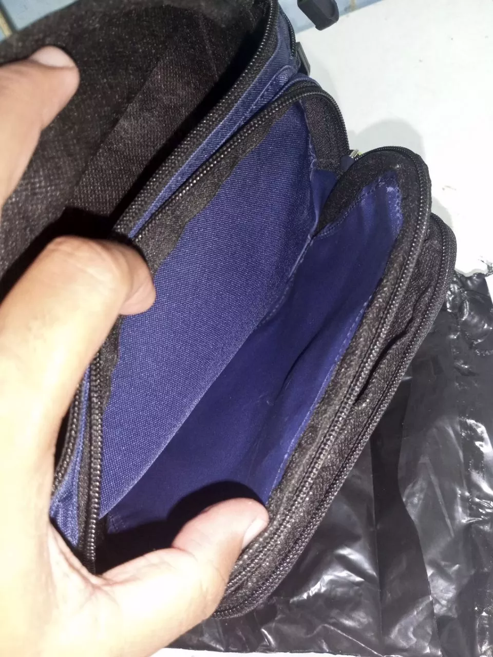 Tas Selempang Pria Tas Pinggang Wanita Tas Bahu Original Unisex - Foto ulasan pembeli