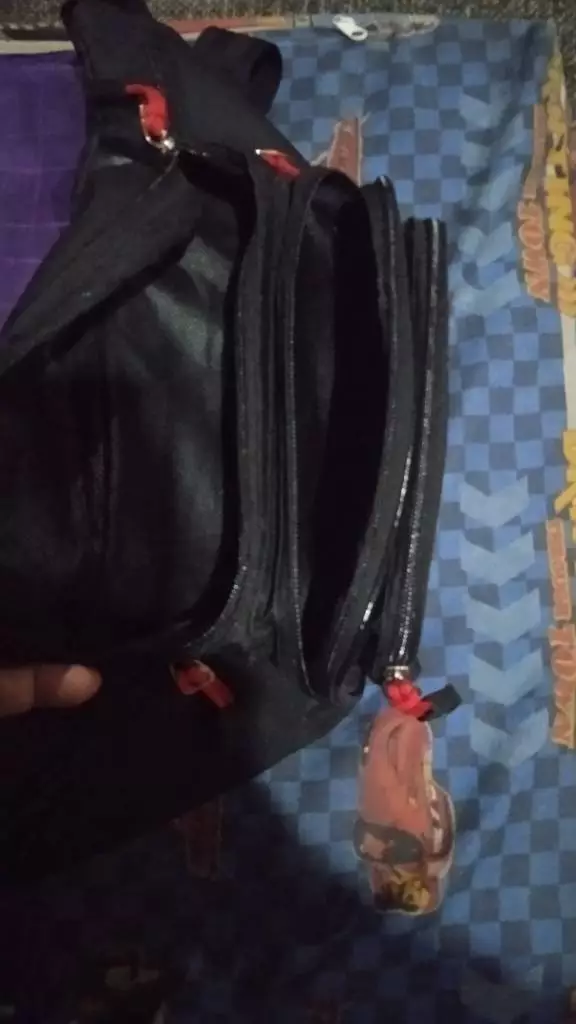 Tas Selempang Pria Tas Pinggang Wanita Tas Bahu Original Unisex - Foto ulasan pembeli