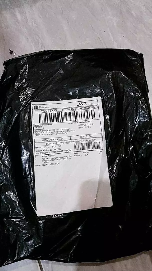 Tas Selempang Pria Trendy Praktis Untuk Outdoor - Foto ulasan pembeli