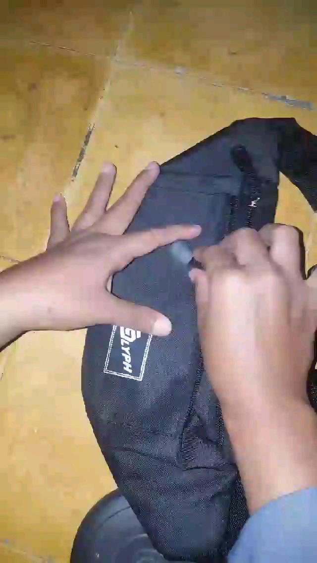 Tas Selempang Pria Trendy Praktis Untuk Outdoor - Foto ulasan pembeli