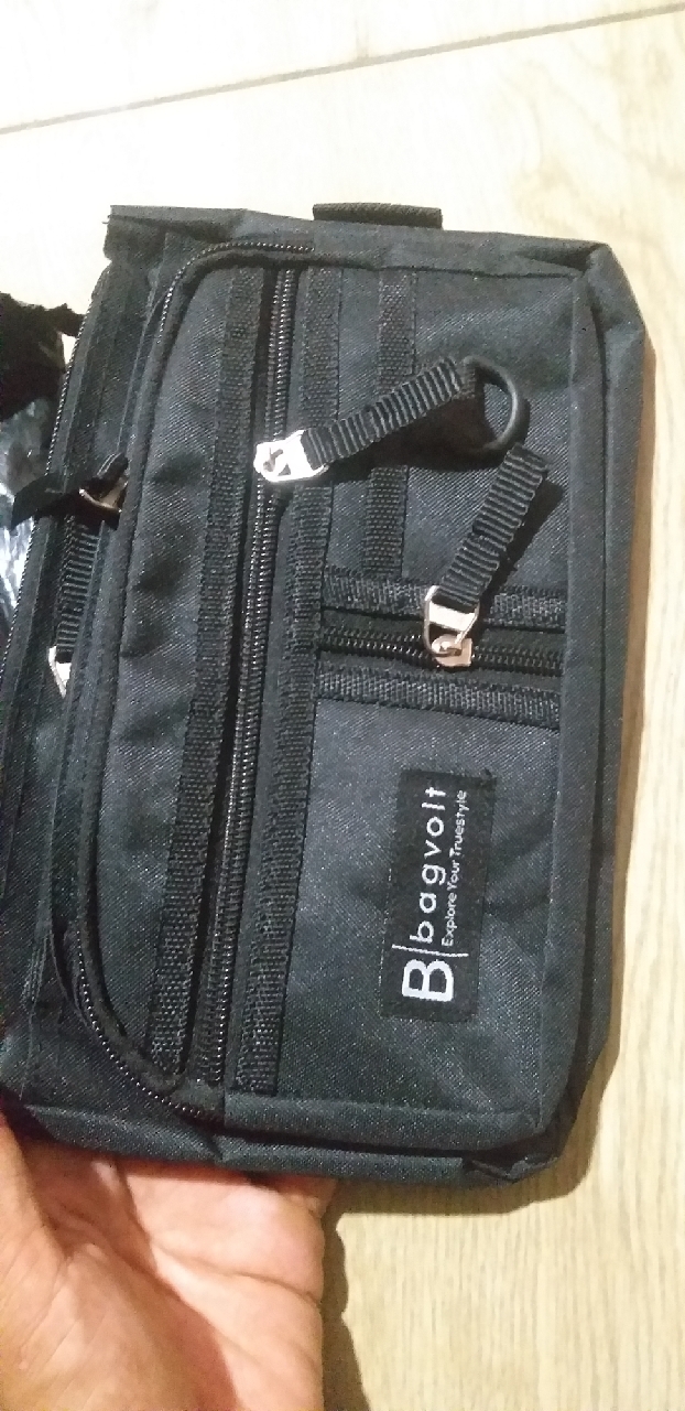 Tas Selempang Pria Youth Korea Hitam Army Nylon - Foto ulasan pembeli