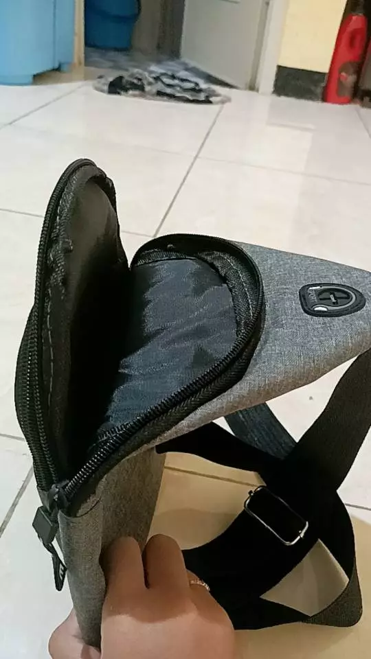 Tas Selempang Slempang Pria Sling Bag Tas - B299 - Foto ulasan pembeli