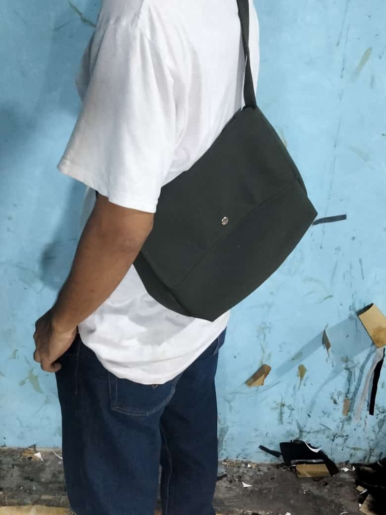 Tas Slengkang Kanvas Unisex Tali Tebal Kuat - Foto ulasan pembeli