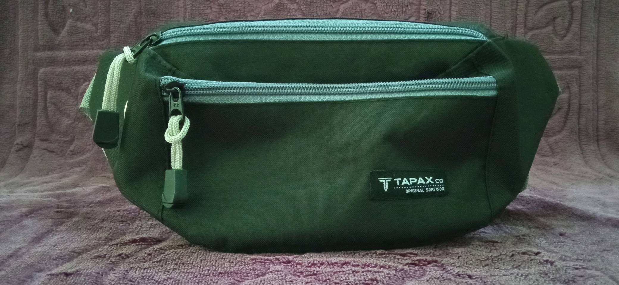 Tas Waistbag New Tapax minion jimmy navy FREE PIN SMILE - Foto ulasan pembeli