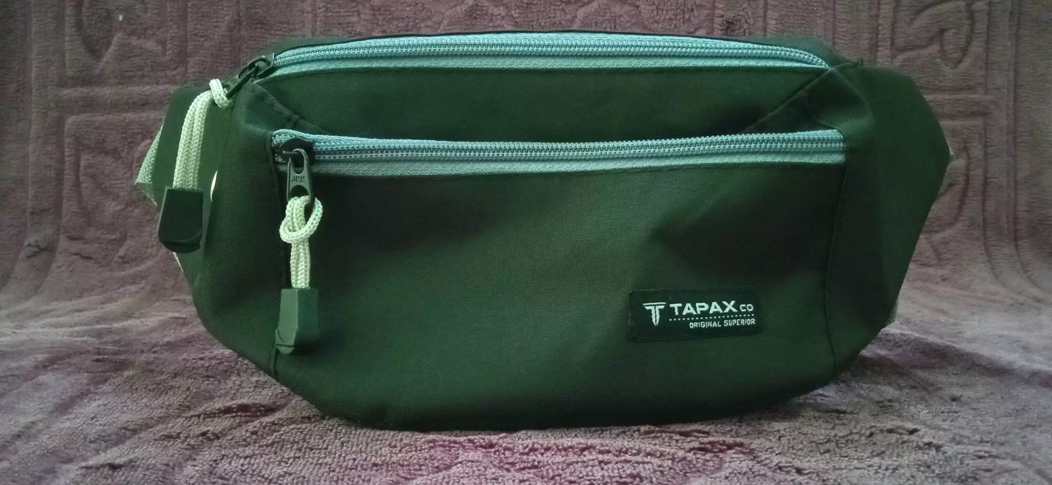 Tas Waistbag New Tapax minion jimmy navy FREE PIN SMILE - Foto ulasan pembeli