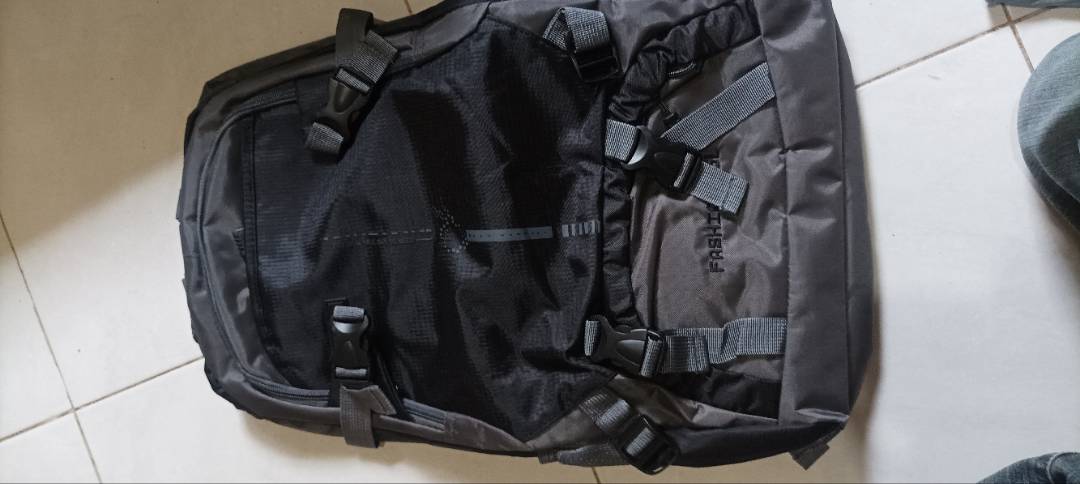 Techdoo 45L Waterproof Hiking Backpack Laptop - Foto ulasan pembeli