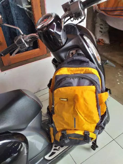 Techdoo 45L Waterproof Hiking Backpack Laptop - Foto ulasan pembeli