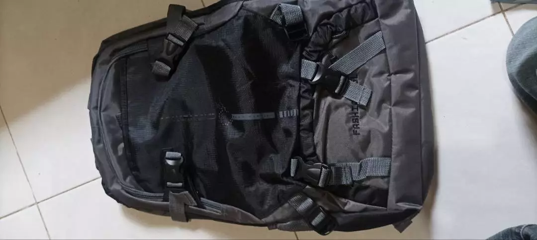 Techdoo 45L Waterproof Hiking Backpack Laptop - Foto ulasan pembeli