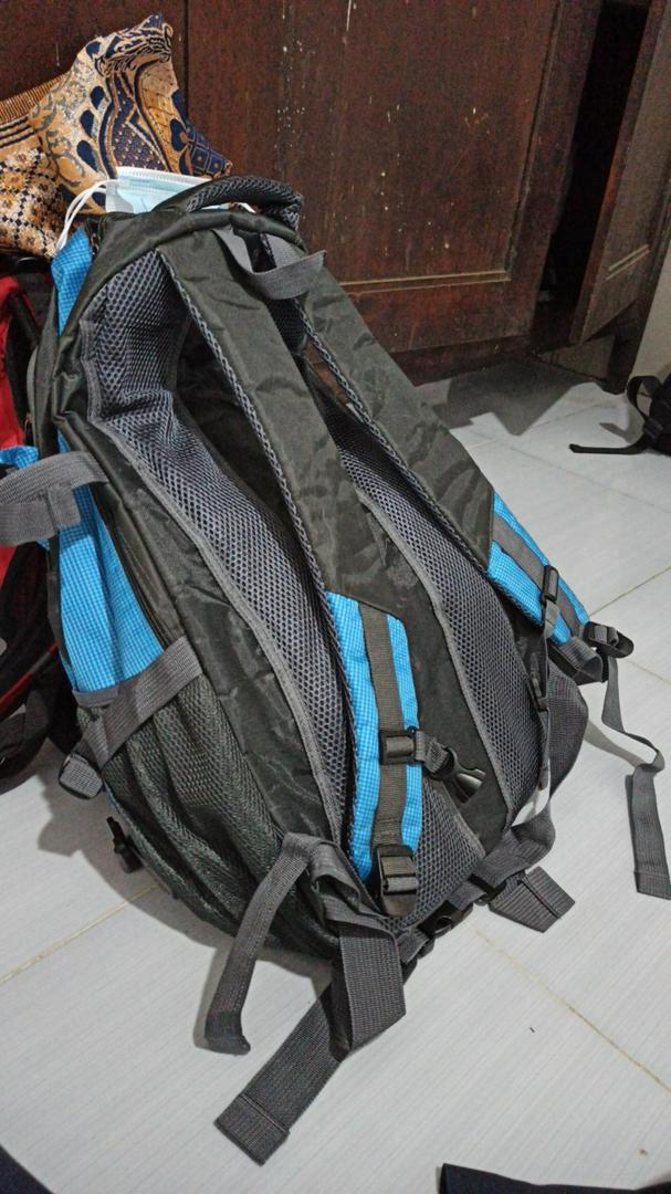 Techdoo 45L Waterproof Hiking Backpack Laptop - Foto ulasan pembeli