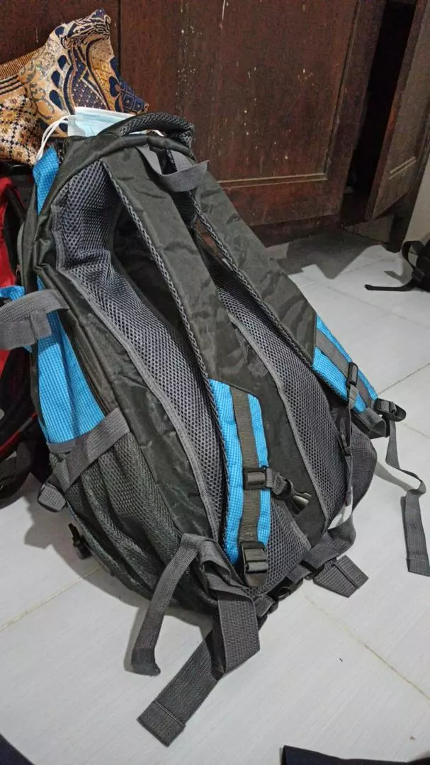 Techdoo 45L Waterproof Hiking Backpack Laptop - Foto ulasan pembeli