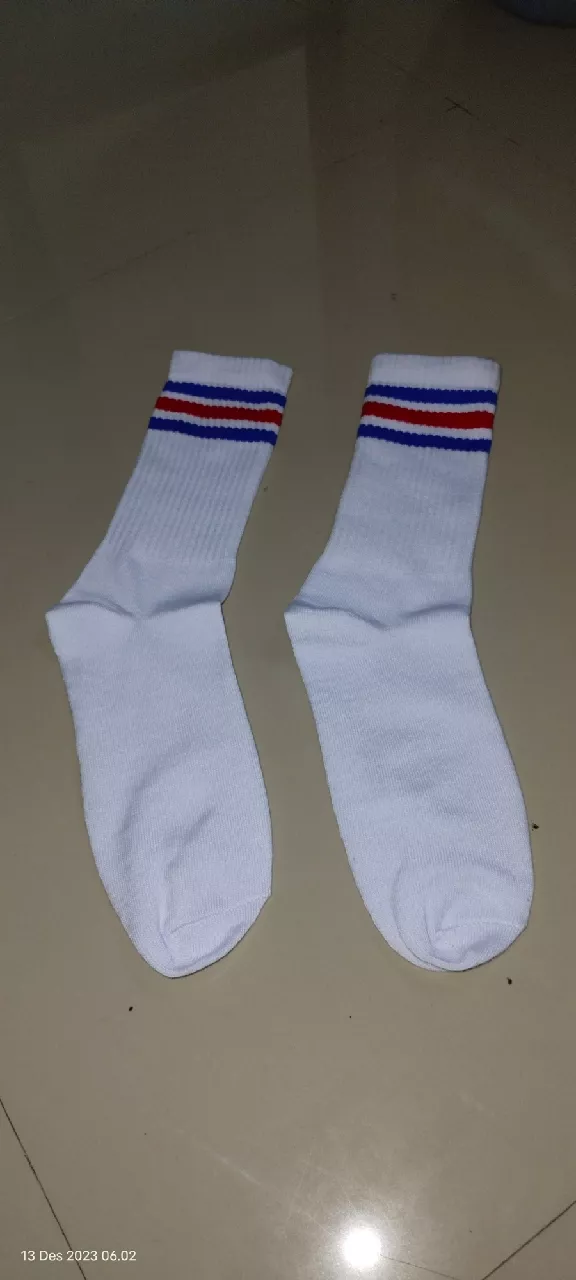 Tekoma Kaos Kaki Oldschool Unisex Nyaman Pendek Panjang - Foto ulasan pembeli
