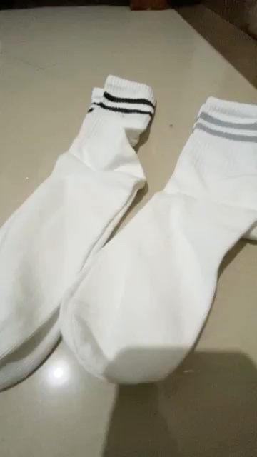 THE MUDS - Kaos Kaki Oldschool Motif Stripe 2 - Foto ulasan pembeli
