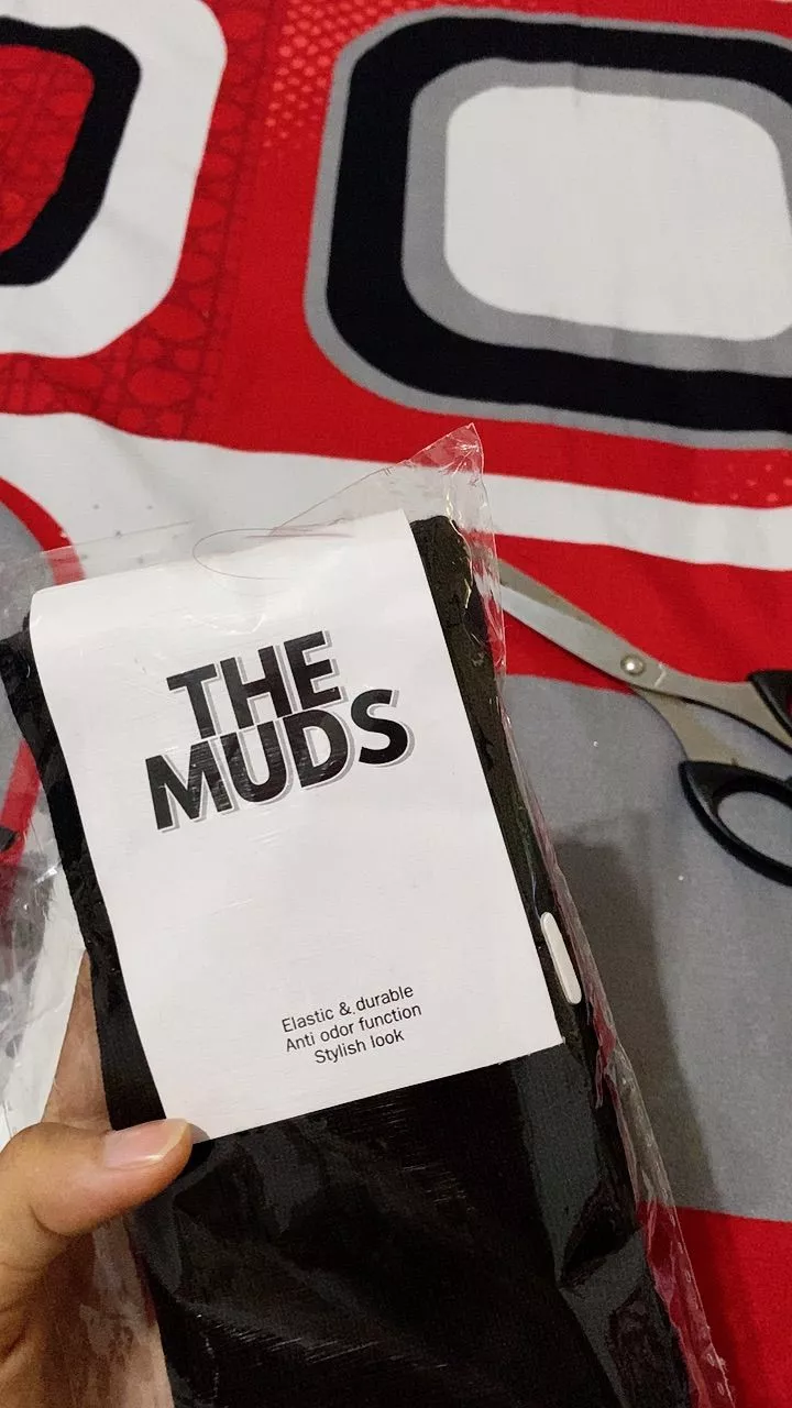 THE MUDS - Kaos Kaki Oldschool Motif Stripe 2 - Foto ulasan pembeli