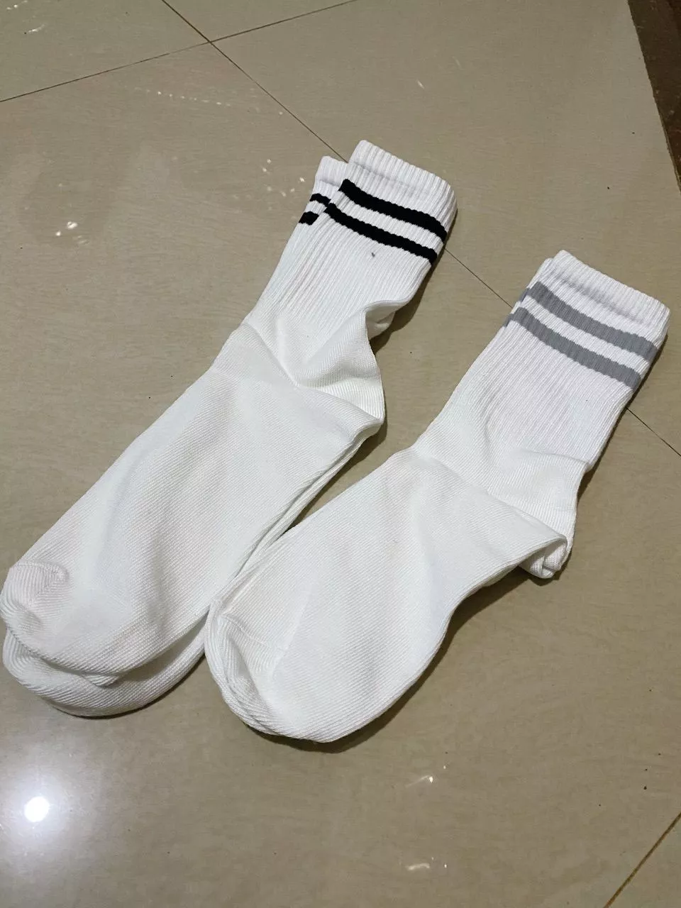 THE MUDS - Kaos Kaki Oldschool Motif Stripe 2 - Foto ulasan pembeli