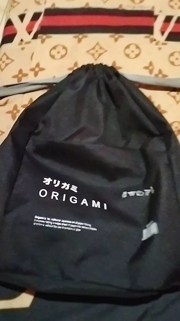 V3 Tas Ransel Pria Hitam Anti Air Multi Fungsi - Foto ulasan pembeli