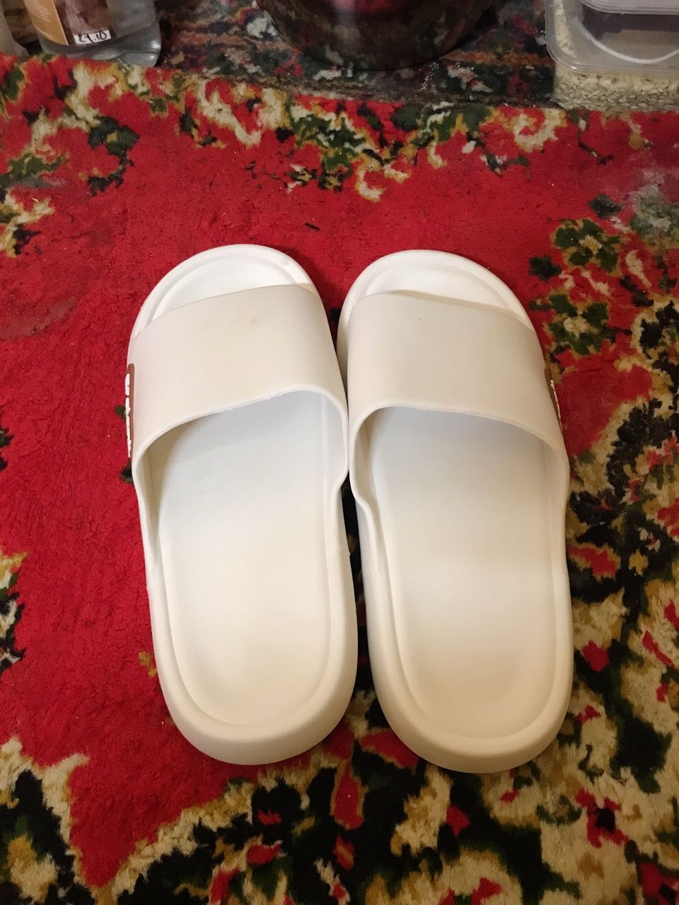 VOOVA Sandal Selop Wanita Empuk Anti Slip - Foto ulasan pembeli