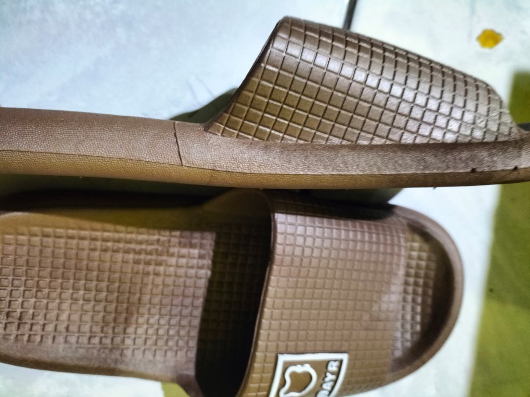 VOOVA Sandal Selop Wanita Pria Sol Empuk Anti Slip - foto 4 dari 10