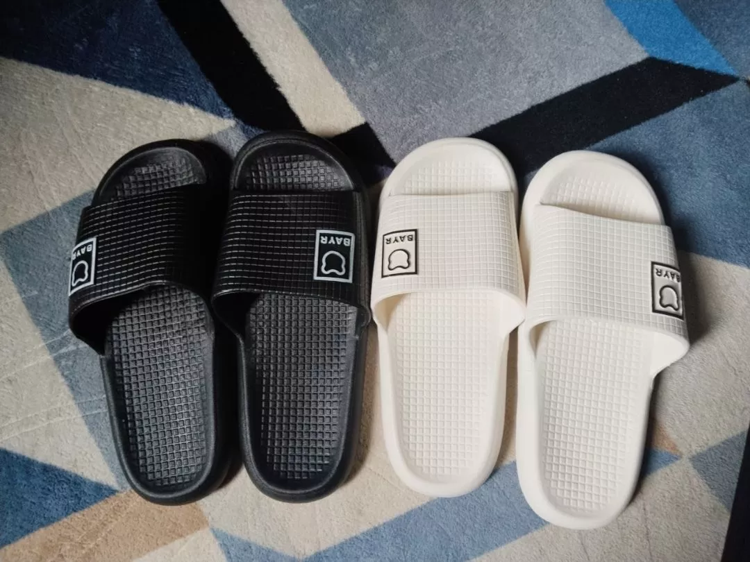 VOOVA Sandal Selop Wanita Pria Sol Empuk Anti Slip - Foto ulasan pembeli