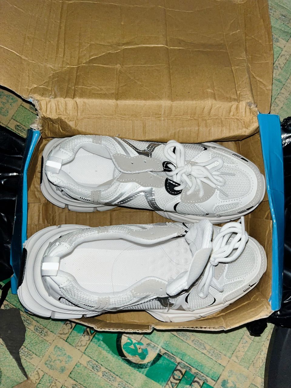 vela sepatu wanita flatshoes sneakers korean style putih olahraga sekolah running anak perempuan - Foto ulasan pembeli