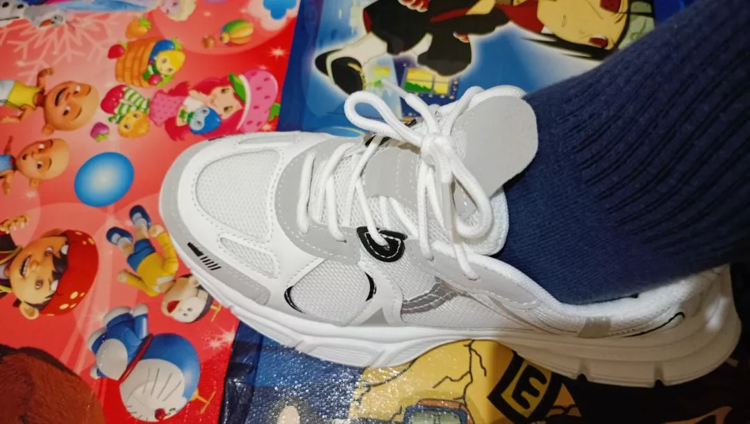 vela sepatu wanita flatshoes sneakers korean style putih olahraga sekolah running anak perempuan - Foto ulasan pembeli