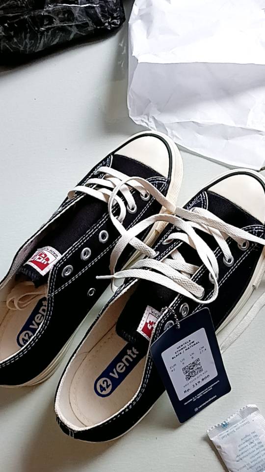 Ventela Ethnic Low Black Natural - Foto ulasan pembeli