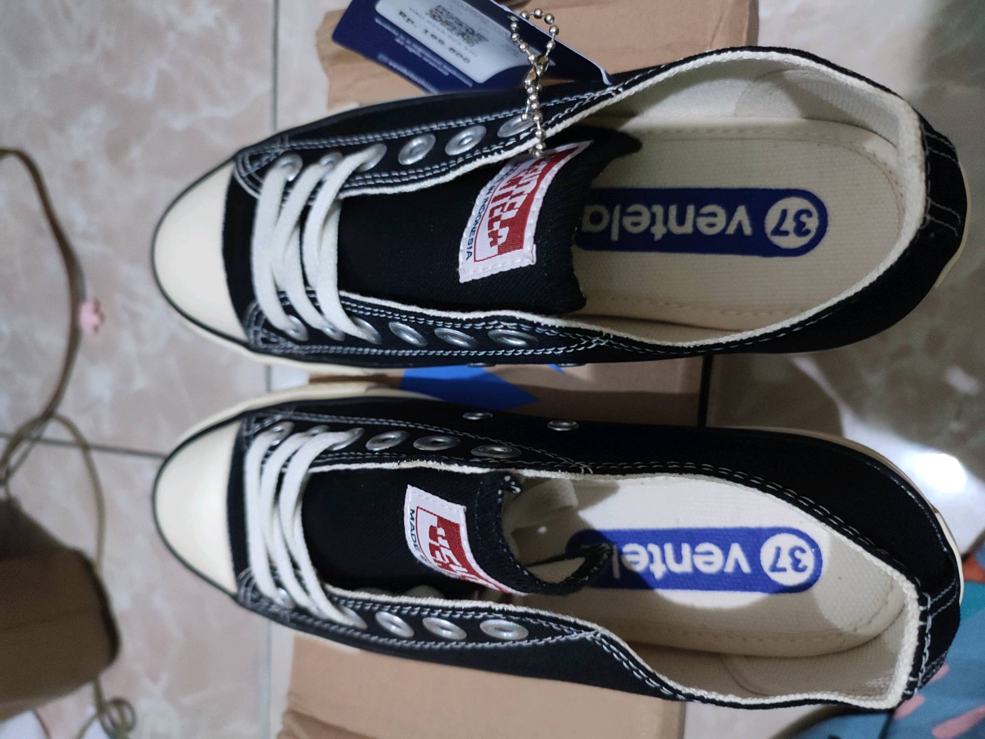 Ventela Ethnic Low Black Natural - Foto ulasan pembeli
