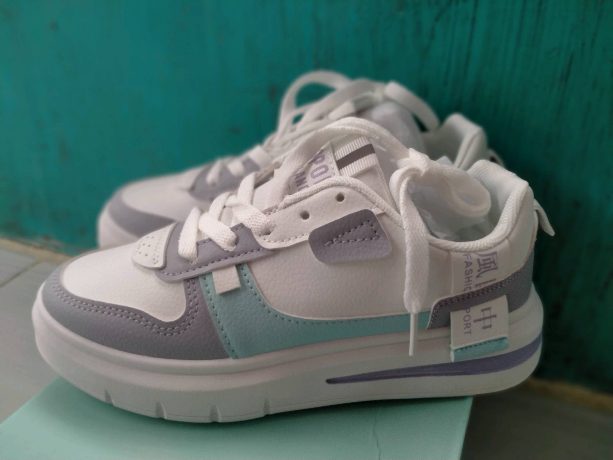 Vera Nevada Livy VN1154 Sepatu Sneakers Wanita Sport Shoes - Foto ulasan pembeli
