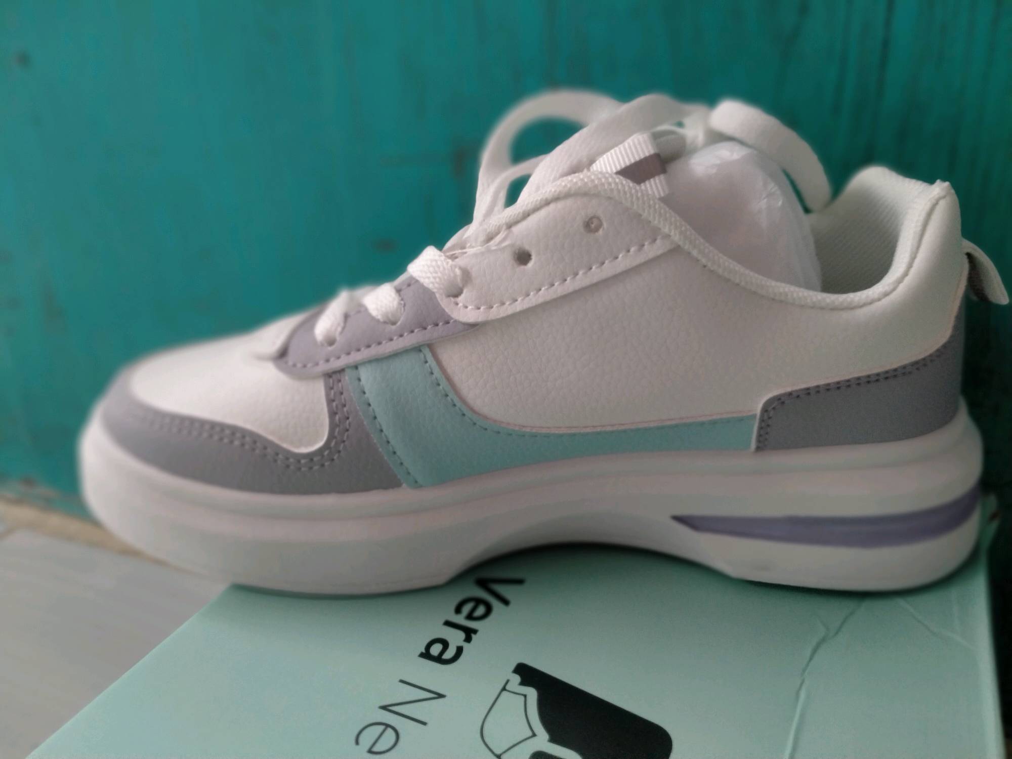 Vera Nevada Livy VN1154 Sepatu Sneakers Wanita Sport Shoes - Foto ulasan pembeli