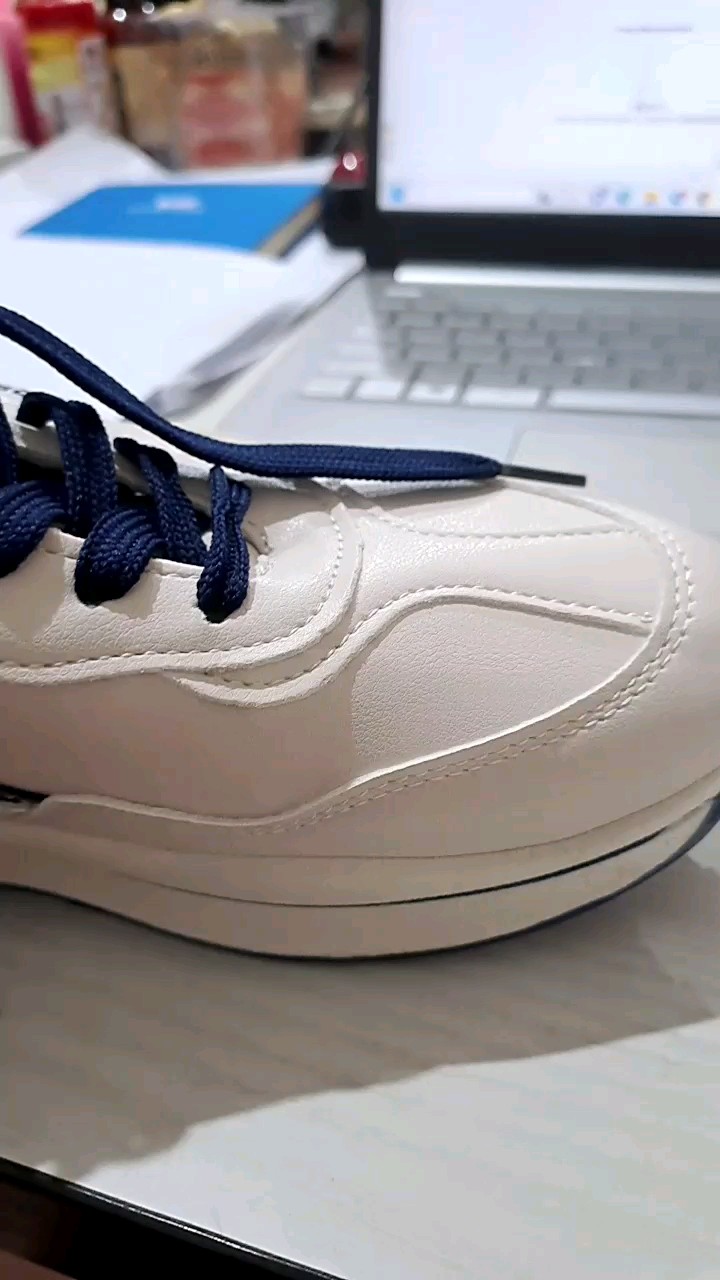 Vera Nevada Sepatu Sneakers Wanita Sport Shoes V01 - Foto ulasan pembeli
