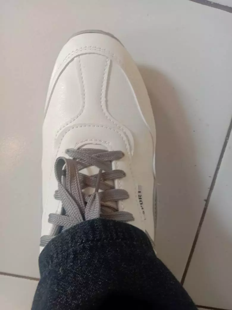 Vera Nevada Sepatu Sneakers Wanita Sport Shoes V01 - Foto ulasan pembeli