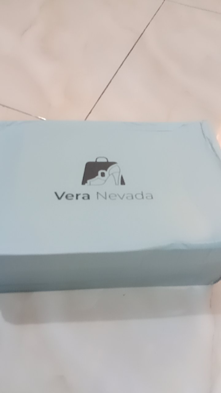 Vera Nevada Sepatu Sneakers Wanita Sport Shoes V01 - Foto ulasan pembeli