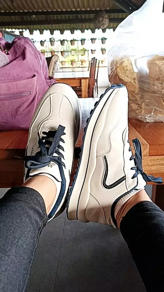 Vera Nevada Sepatu Sneakers Wanita Sport Shoes V01 - Foto ulasan pembeli