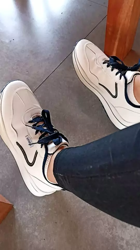 Vera Nevada Sepatu Sneakers Wanita Sport Shoes V01 - Foto ulasan pembeli