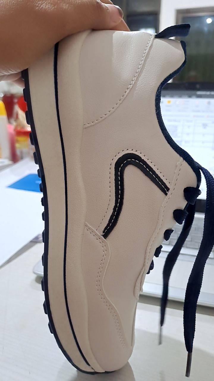 Vera Nevada Sepatu Sneakers Wanita Sport Shoes V01 - Foto ulasan pembeli