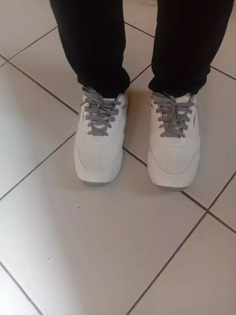 Vera Nevada Sepatu Sneakers Wanita Sport Shoes V01 - Foto ulasan pembeli