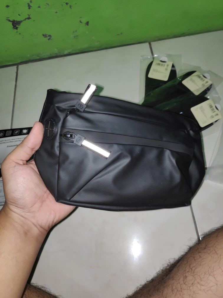 Yipinu YQM-1 Tas Selempang Pria Wanita Anti Air - Foto ulasan pembeli