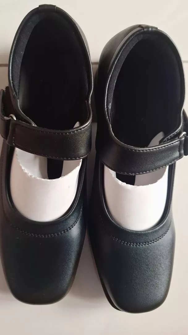 Zeintin - Sepatu Pantofel Wanita Kasual Formal Sepatu Kerja Paskibra Wanita ZO - Foto ulasan pembeli