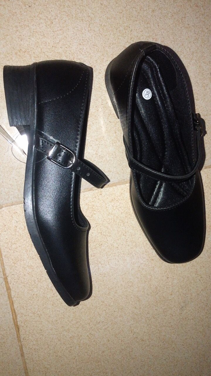ZURA-Sepatu pantofel wanita paskibra hak 3cm - Foto ulasan pembeli