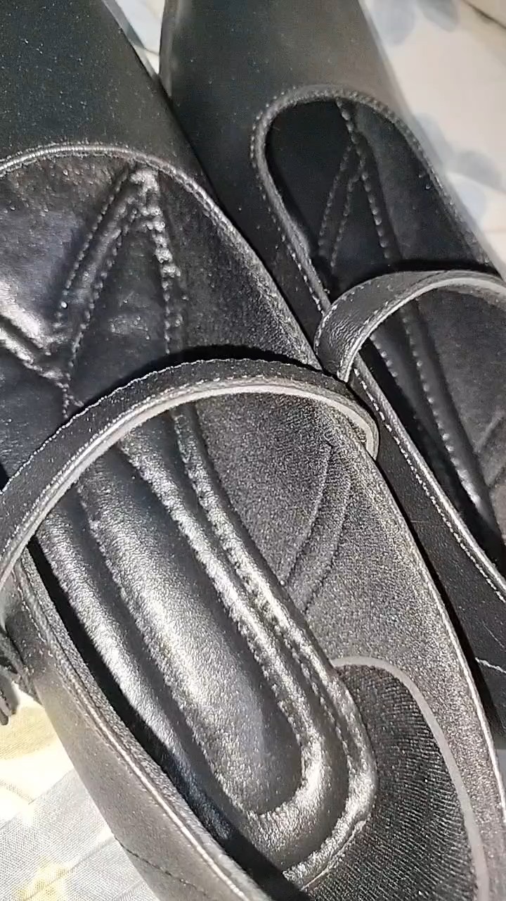 ZURA-Sepatu pantofel wanita paskibra hak 3cm - Foto ulasan pembeli